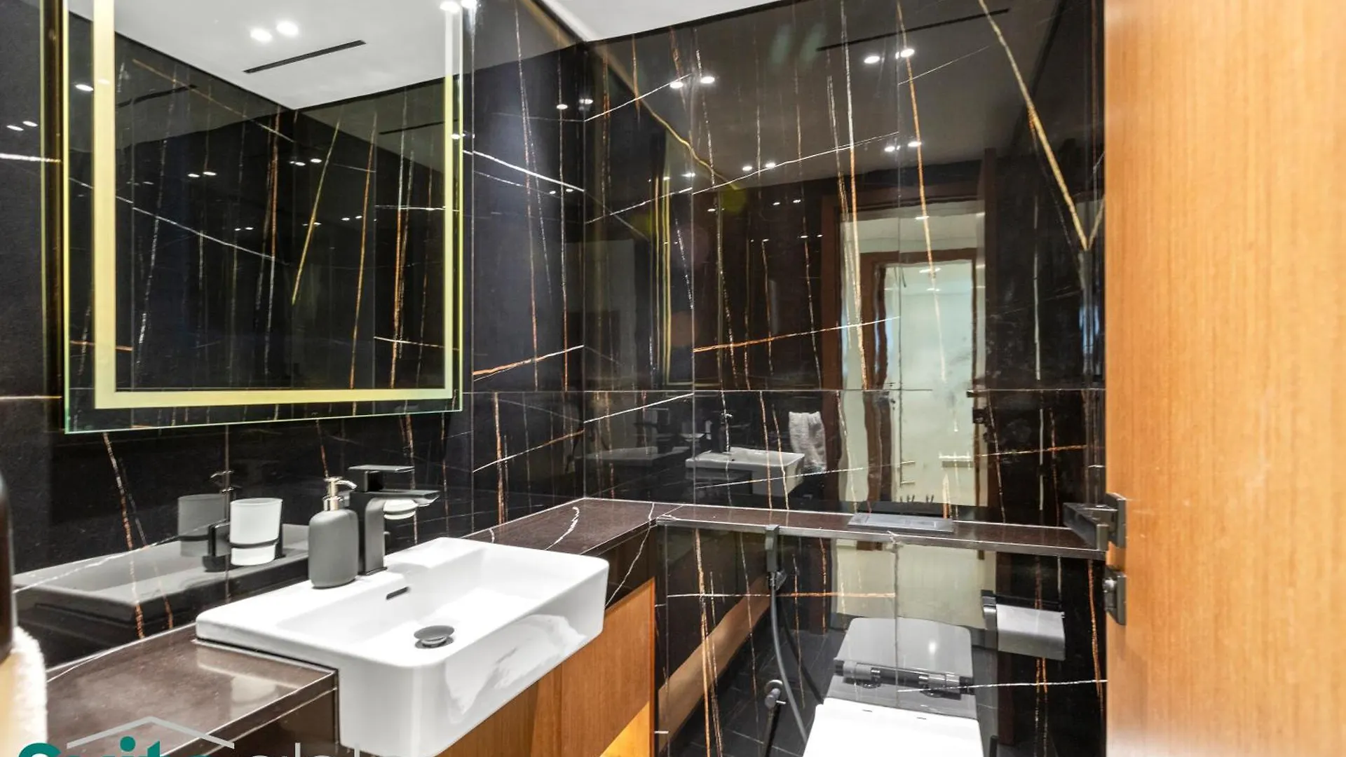 Lägenhet Sophisticated 1 Bedroom In Binghatti Galaxy Jvc Dubai Förenade Arabemiraten
